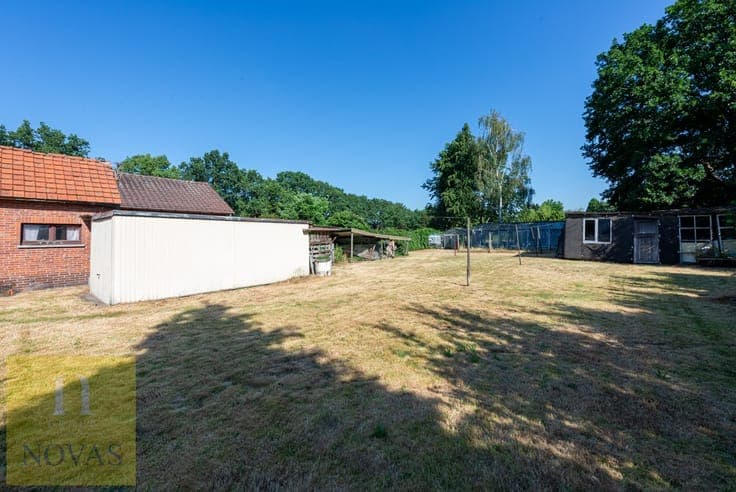Landelijk gelegen woning op een perceel van 15 are, 23m s...