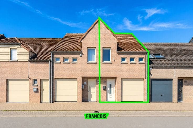 Energy-efficient (EPC B) modern home with 3 bedrooms, cozy …
