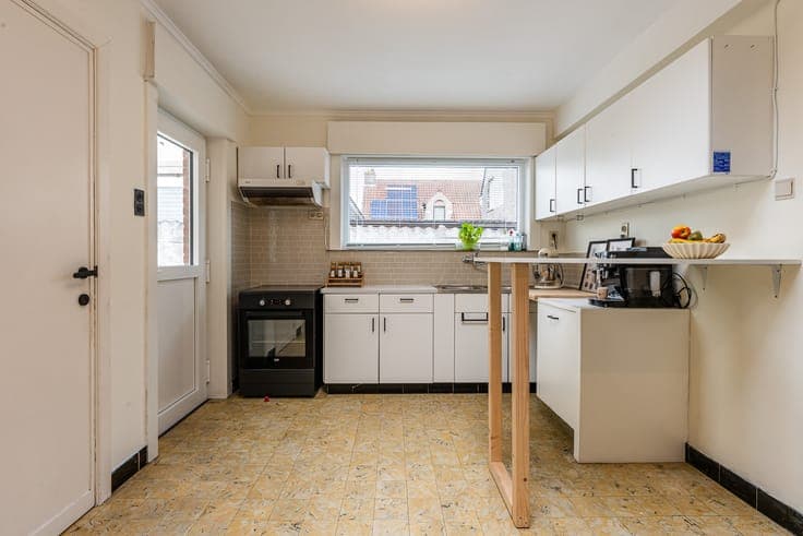 Charmante halfopen bebouwing met zonnige tuin