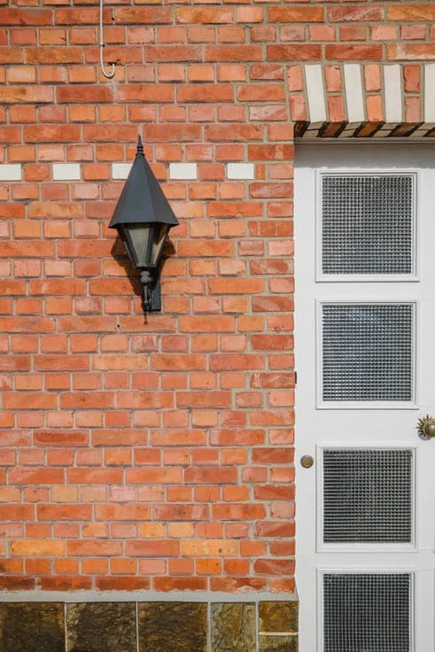 Pittoreske en charmante woning met diepe tuin in Kruishoutem