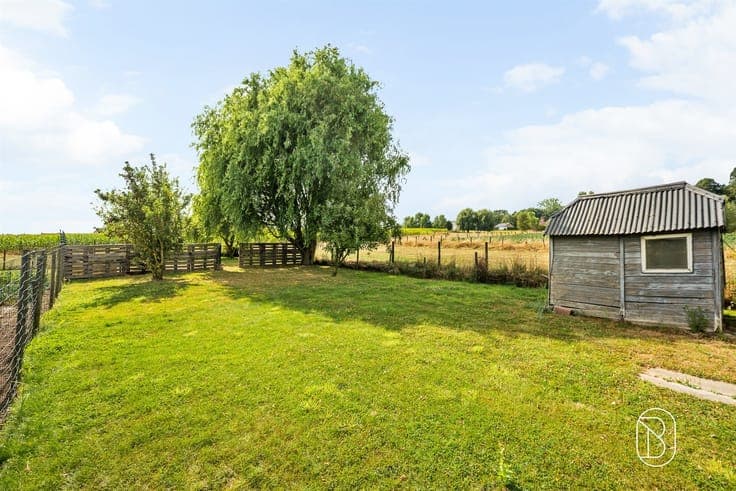 A move-in-ready, beautifully located family home with a spac