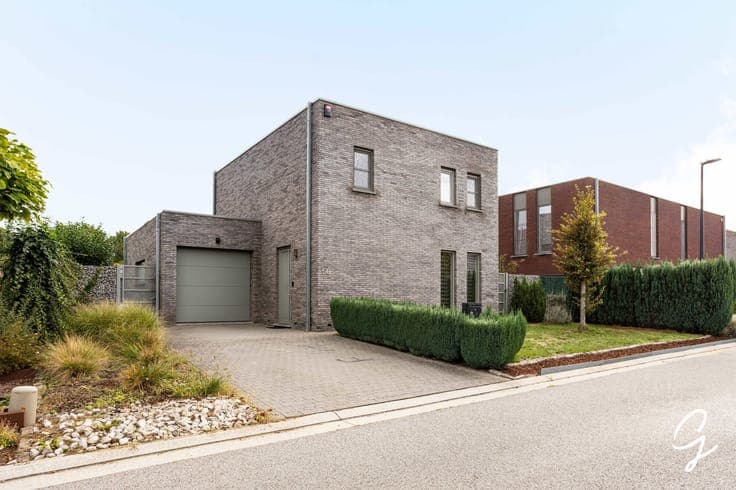 Move-in ready detached house with EPC A