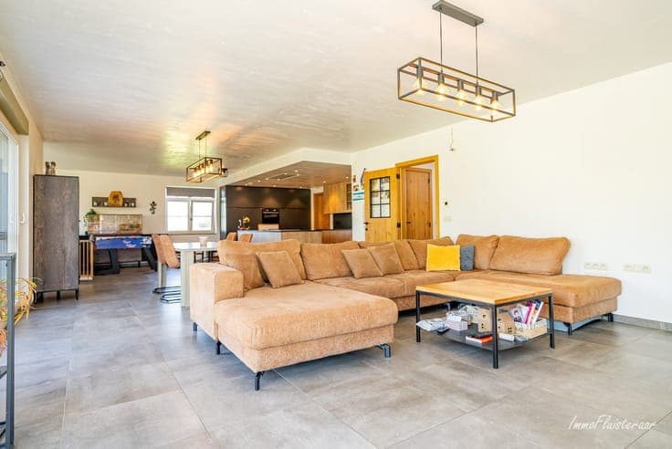 Beautiful estate with a newly built villa and licensed dog