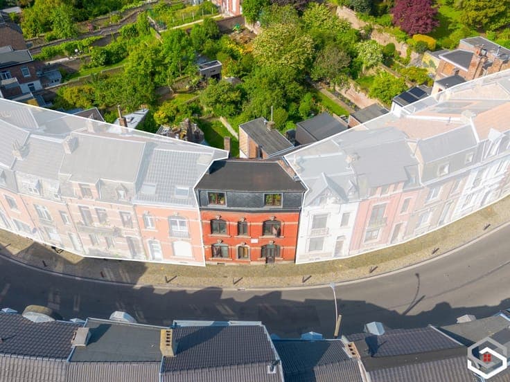 MAGNIFIQUE MAISON DE MAITRE - 4 CHAMBRES - PEB D - LIEGE