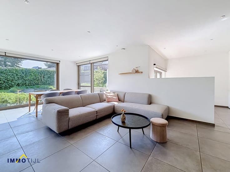 House in Asse