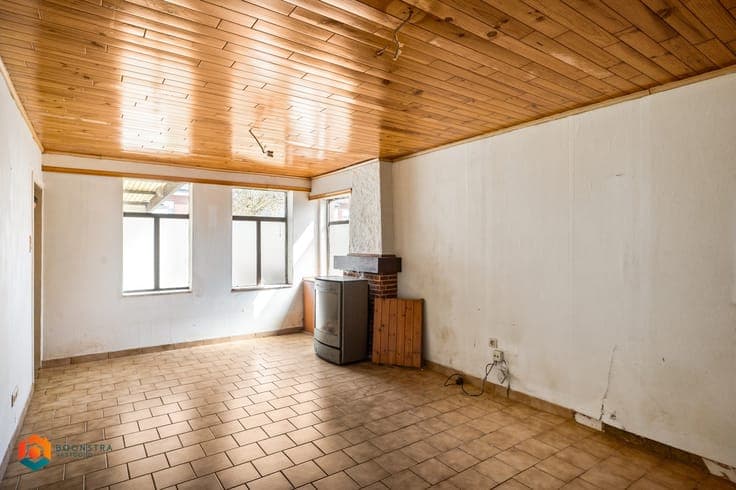 Te renoveren woning te Beerzel