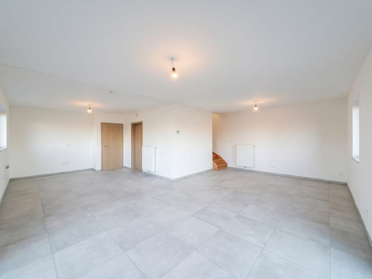 WASSEIGES ( WASSEIGES - MERDORP ) LOT 4