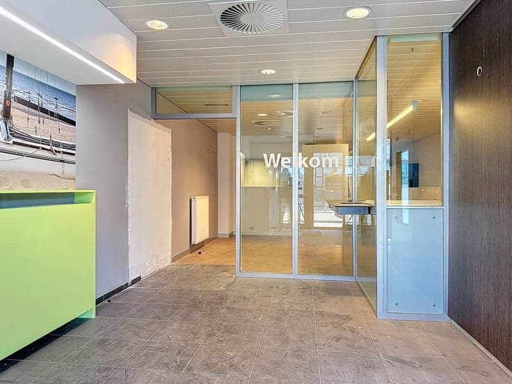 Commercial groundfloor for sale in Koksijde (Sint-Idesbald)