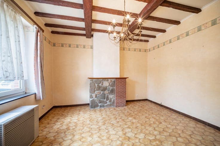 MAGNIFIQUE MAISON - 2 CH - JARDIN/TERRASSE - GARAGE - PEB D