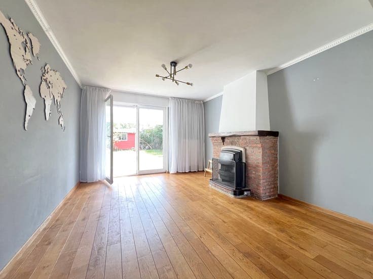 Jolis Bois district - house 2 fronts 4 bedrooms + garden