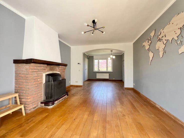 Jolis Bois district - house 2 fronts 4 bedrooms + garden