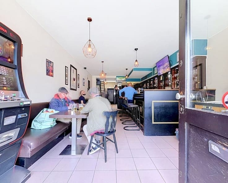 Retail store for sale