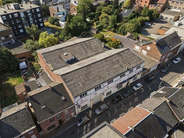 GEMENGD PROJECT MET MOGELIJKHEID VOOR APPARTEMENTEN EN WINKE