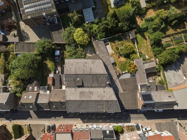 GEMENGD PROJECT MET MOGELIJKHEID VOOR APPARTEMENTEN EN WINKE