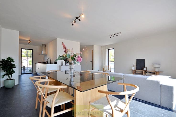 Nieuwbouw met 3 slaapkamers en garage te Otegem!