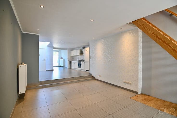 Instapklare rijwoning met west geörienteerde buitenruimte