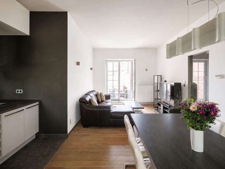 Ruime woning met drie slaapkamers en polyvalente ruimte i...