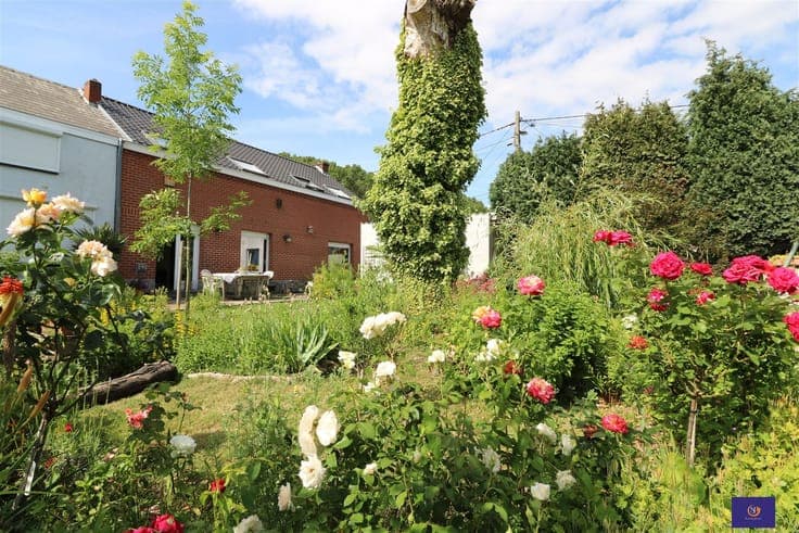 Beautiful house is waiting for you!