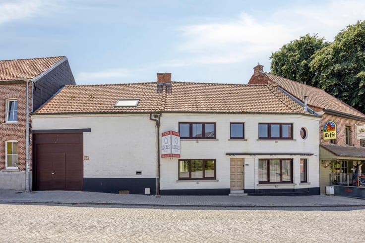 House in Ninove