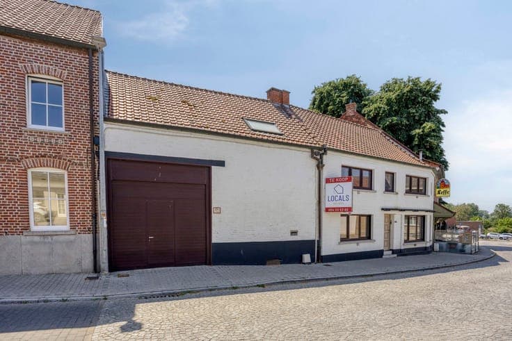 House in Ninove