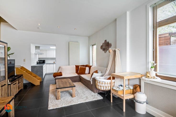 Instapklare woning met 2 slpkrs te Duffel