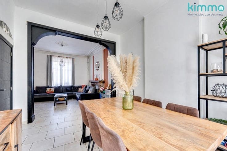 House in Couillet