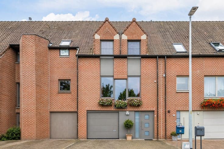 Instapklare, energiezuinige woning met 4 slaapkamers, gar...