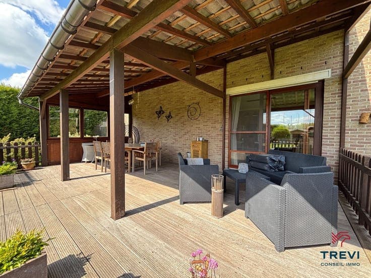 Superbe villa 4 ch avec magnifique jardin