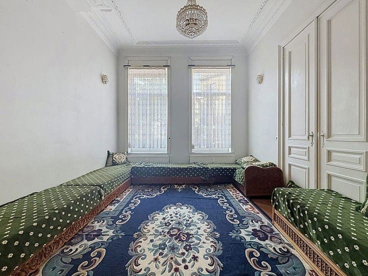 SCHAERBEEK - Investment property 3 units + court. & workshop