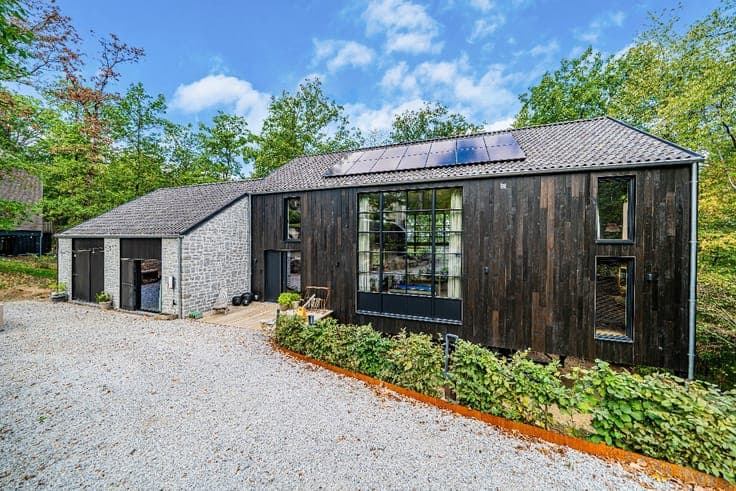 Exceptional villa in Beauraing!