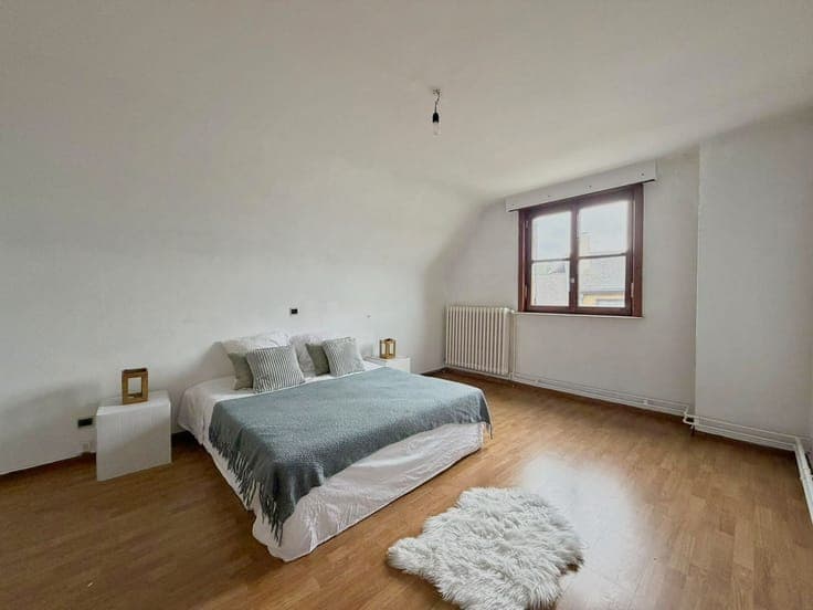 Instapklare, lichtrijke woning met zonnige tuin (628m²)