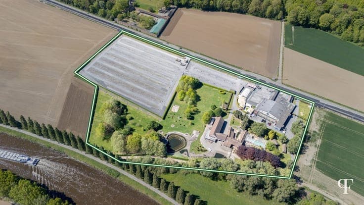 Ensemble immobilier exceptionnel - La Bush