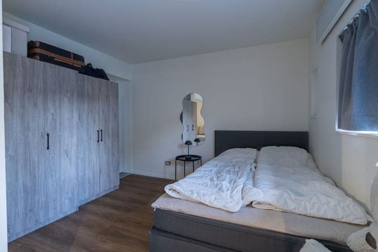 Volledig gerenoveerde opbrengsteigendom met 3 appartement...