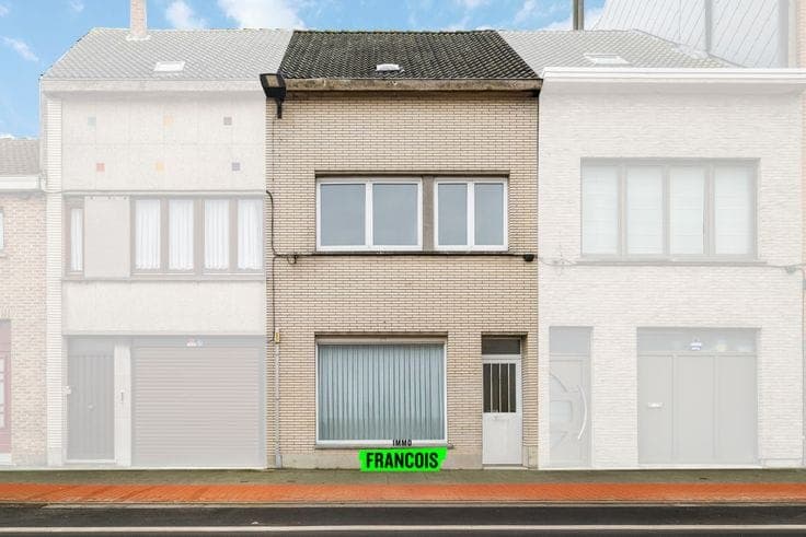 Spacious house with four bedrooms near Ostend city center (…