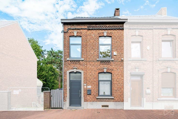 House in Couillet