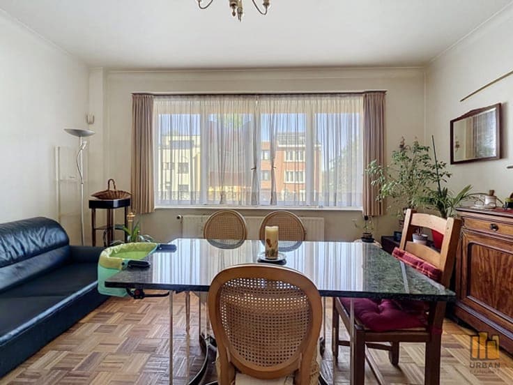 House 3 bedrooms / 135 m² / prime location / to renovate