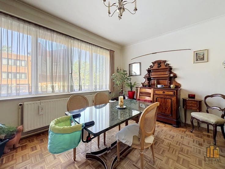 House 3 bedrooms / 135 m² / prime location / to renovate