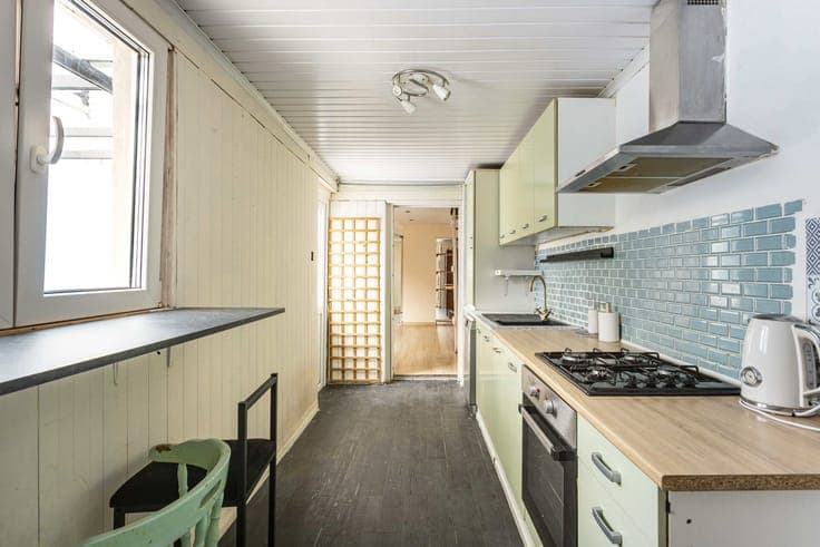 2-bedroom terraced house in a quiet neighbourhood!