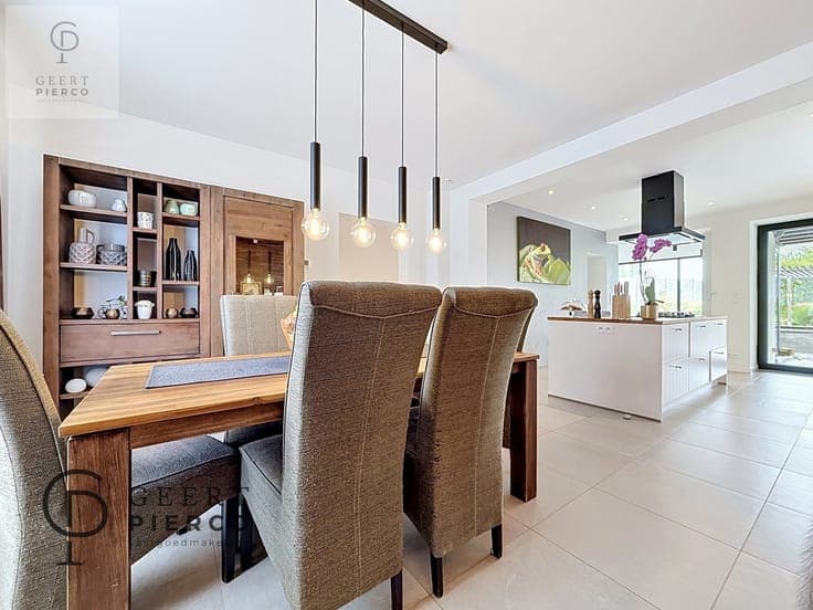 Ruimtelijke woning op een toplocatie