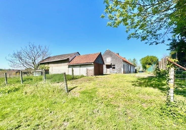 MAISON ET TERRAIN | 4.984 m²