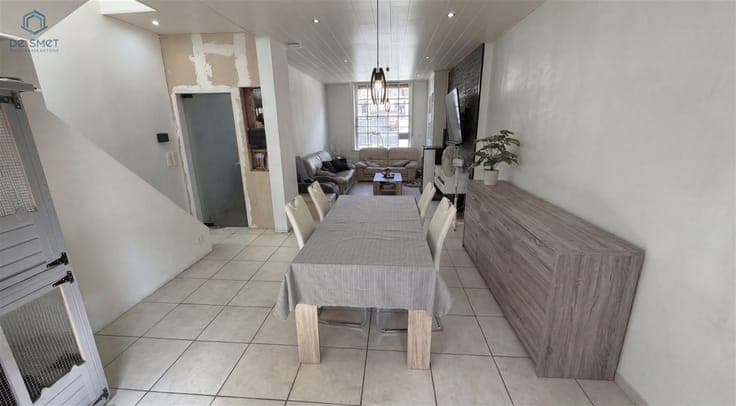 TO REFRESH HOUSE WITH 4 BEDROOMS AND SPACIOUS GARDEN