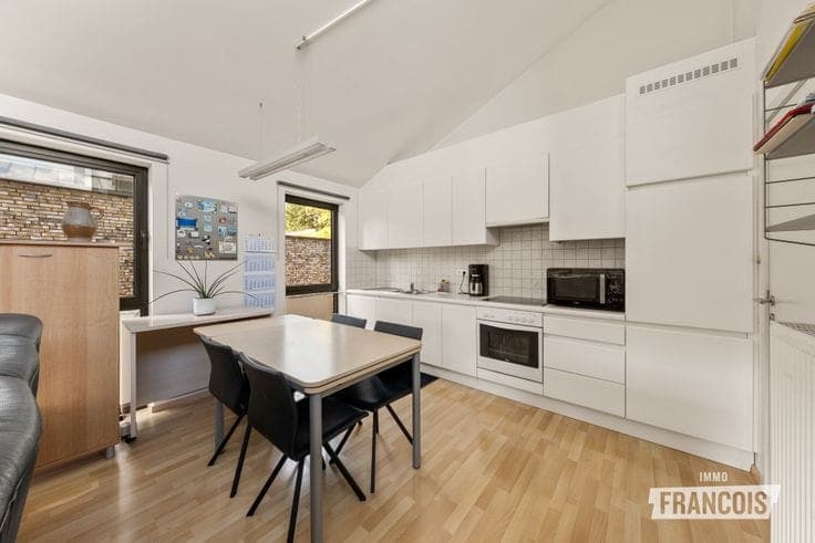 Unique move-in-ready home with three bedrooms in Bruges