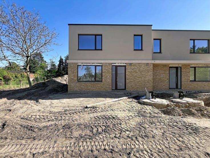 Semi-detached new-build house with 3 bedrooms, near Wetteren