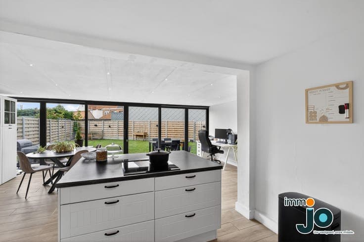 A ready-to-move-in family home with 2 to 3 bedrooms, spac...