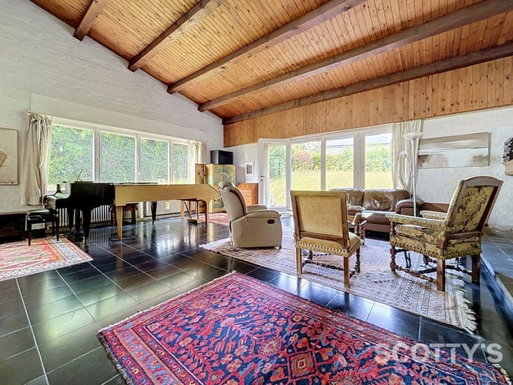 Charming architect-designed house with renovation potential