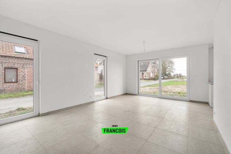 Quietly located new-build house for sale in Celles with bea…