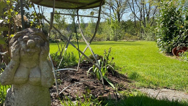 Rustig gelegen luxe-bungalow op een royaal groen perceel ...