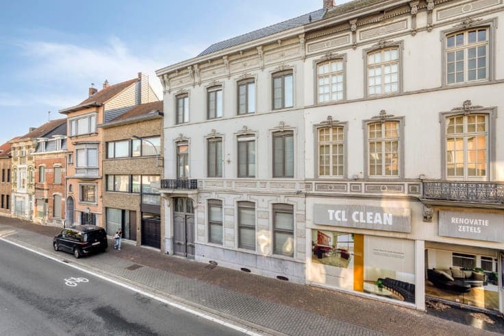 Statige herenwoning met 594 m² woonoppervlakte en uitzond...