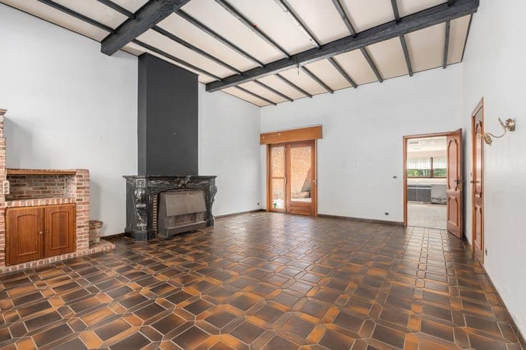 Semi-detached home with garden in Beveren