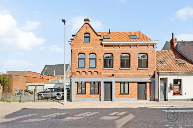 House in Oostrozebeke